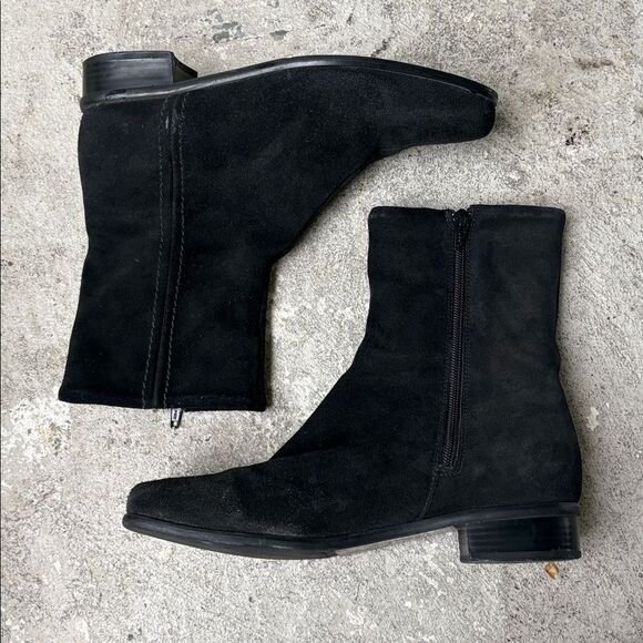 C La Canadienne lavender waterproof ankle boots - Picture 2 of 9